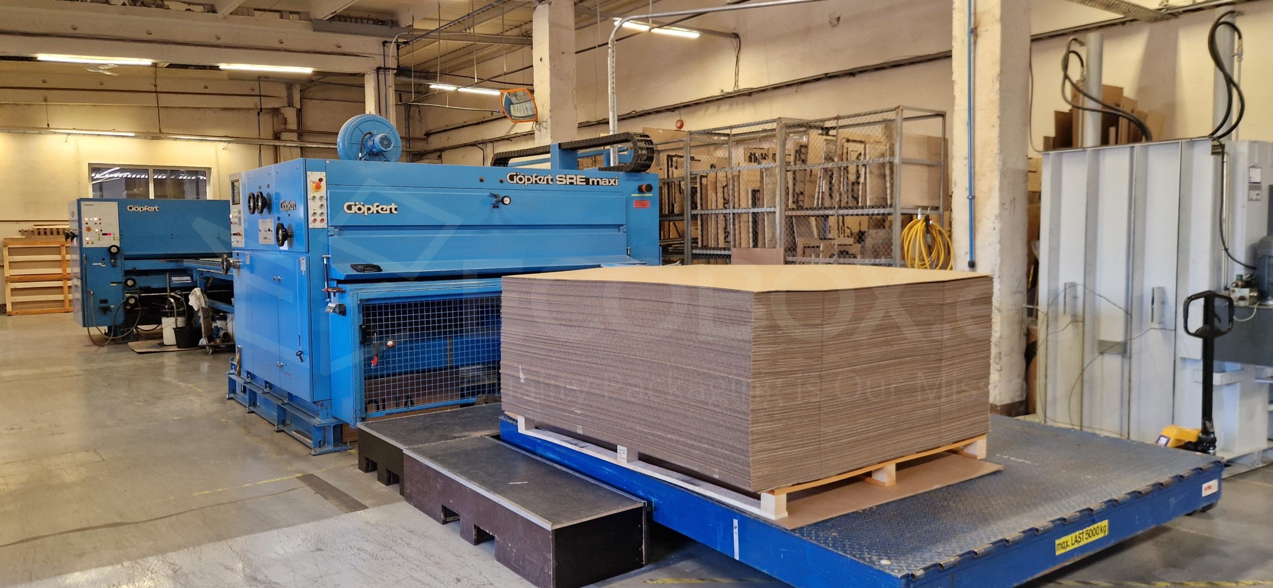 Göpfert Boxmaker SRE Maxi 250 with 1 FPU